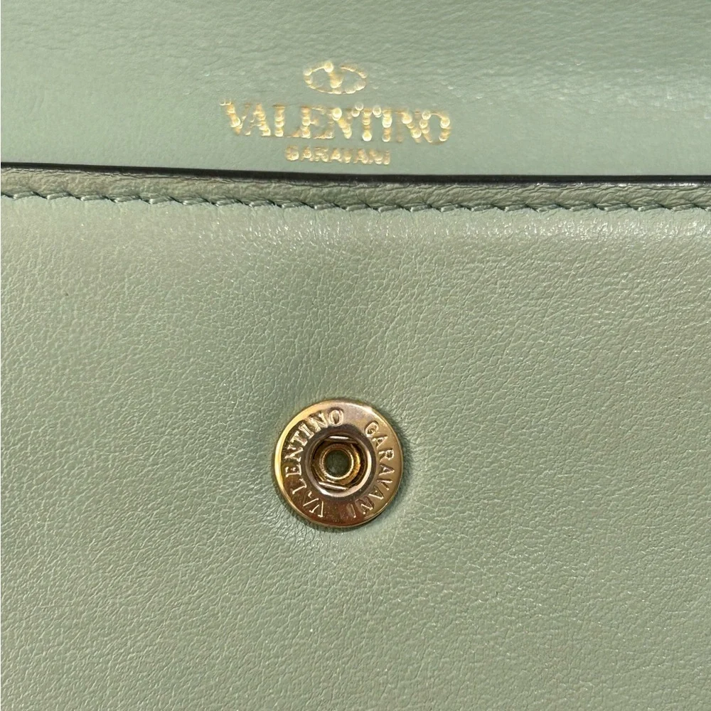 Valentino Garavani rockstud wristlet green tea sorbet - Picture 9 of 10